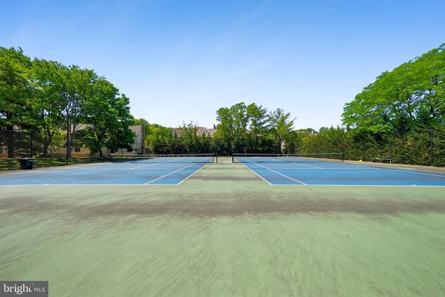 90 TENNYSON DRIVE, Plainsboro, NJ 08536