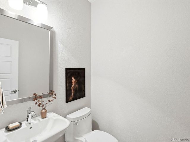5420 Valentia Street, Denver, CO 80238