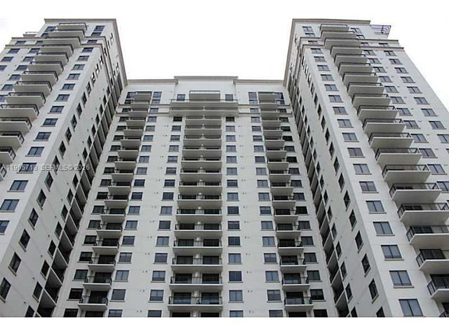 999 SW 1st Ave 2106, Miami, FL 33130