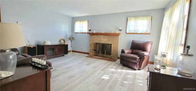 323 Portage Road, Niagara Falls, NY 14303