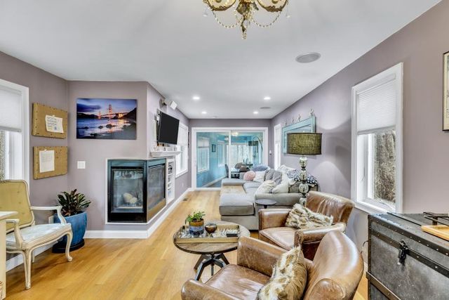 304 Red Brook Road, Mashpee, MA 02649