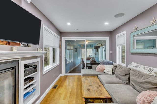 304 Red Brook Road, Mashpee, MA 02649