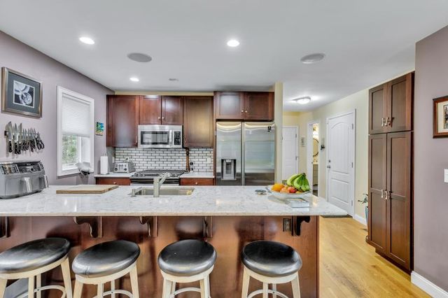 304 Red Brook Road, Mashpee, MA 02649