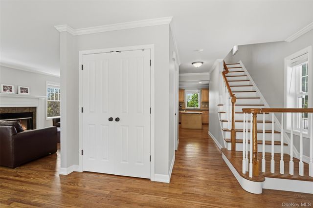 24 Bedford Avenue, Bedford Hills, NY 10507