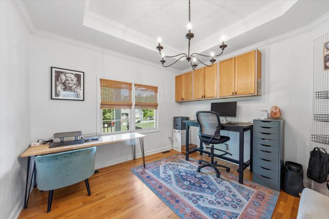 104 Pointe O Woods DR, Huddleston, VA 24104