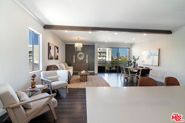 1101 Rexford Drive 302, Los Angeles, CA 90035