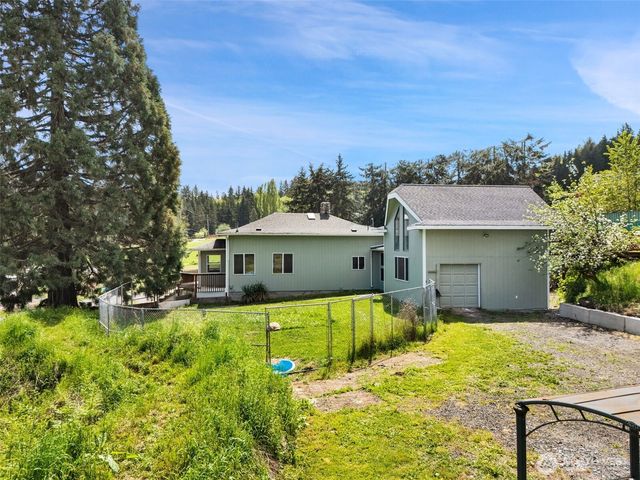 40 Fish Hatchery Road, Sequim, WA 98382