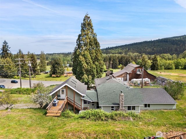 40 Fish Hatchery Road, Sequim, WA 98382