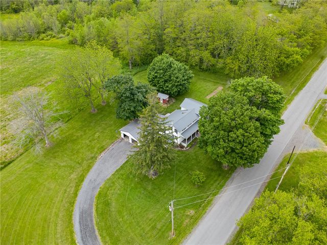 8145 Dutch Street Road, Huron, NY 14590