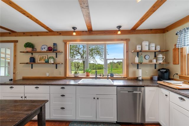 8145 Dutch Street Road, Huron, NY 14590