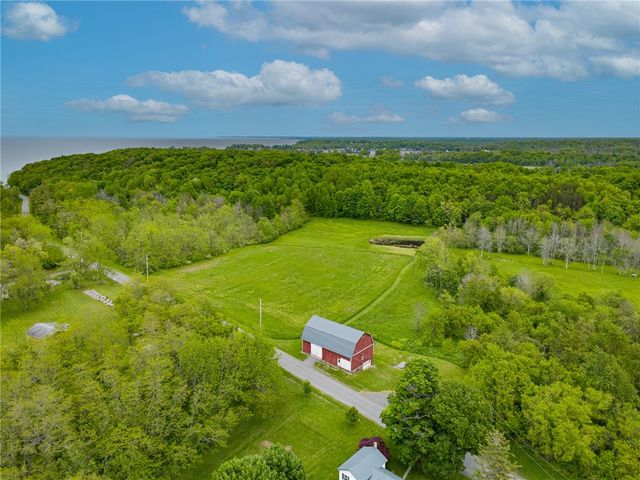 8145 Dutch Street Road, Huron, NY 14590