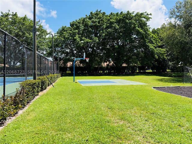 18440 Via Di Sorrento, Boca Raton, FL 33496