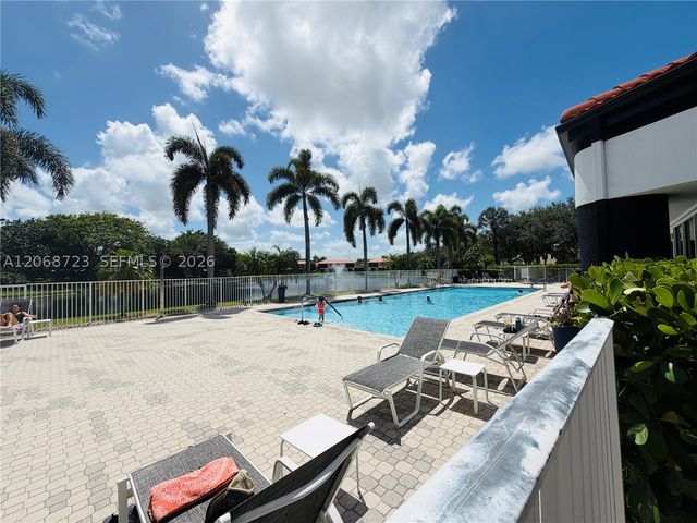 18440 Via Di Sorrento, Boca Raton, FL 33496
