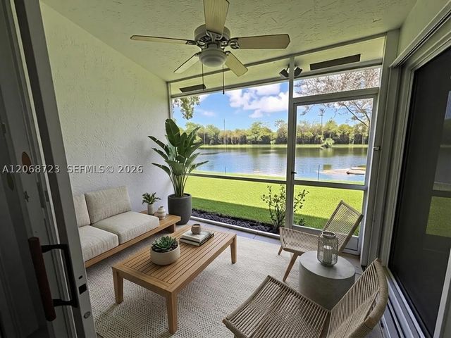 18440 Via Di Sorrento, Boca Raton, FL 33496