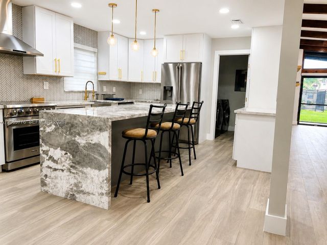 958 Mockingbird Lane 508, Plantation, FL 33324