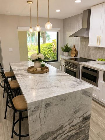 958 Mockingbird Lane 508, Plantation, FL 33324