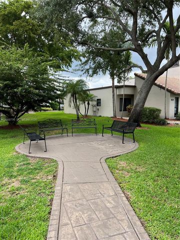 958 Mockingbird Lane 508, Plantation, FL 33324