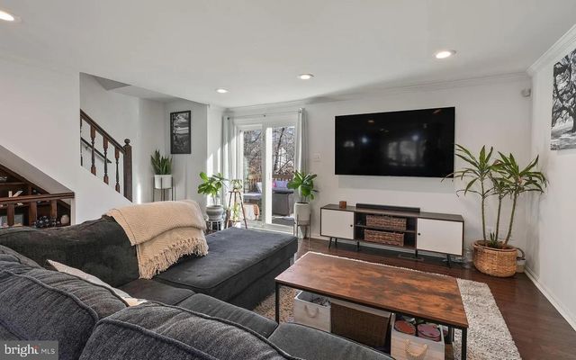 7680 WOLFORD WAY, Lorton, VA 22079