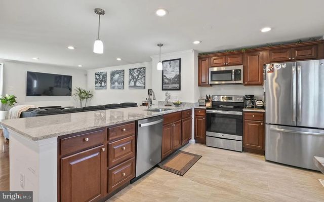 7680 WOLFORD WAY, Lorton, VA 22079