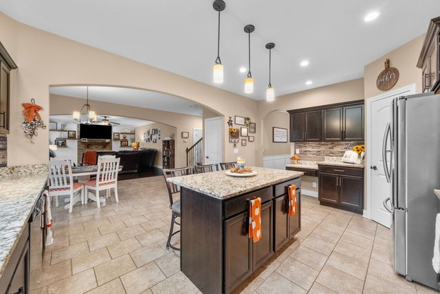 2508 Old Timber Ct, Clarksville, TN 37042