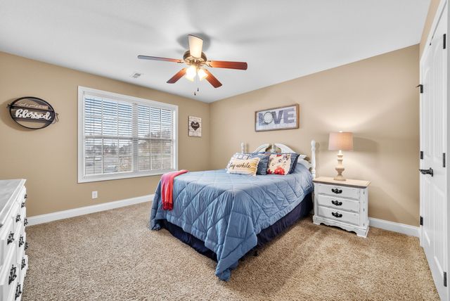 2508 Old Timber Ct, Clarksville, TN 37042