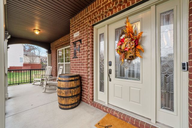 2508 Old Timber Ct, Clarksville, TN 37042