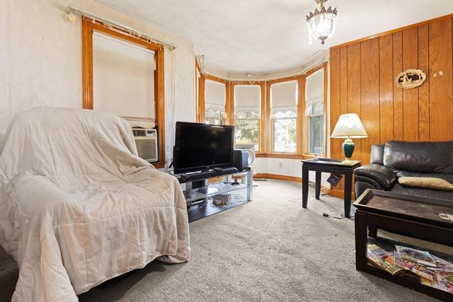31 Sharon St., Medford, MA 02155