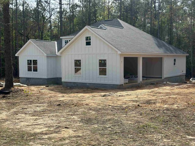 397 Woodridge Lane, Cairo, GA 39827