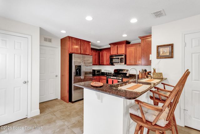 1660 Pointe W Way, Vero Beach, FL 32966