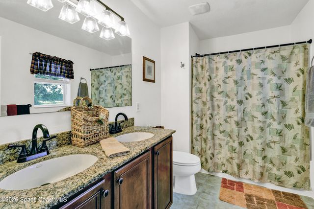 1660 Pointe W Way, Vero Beach, FL 32966
