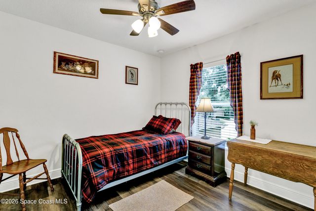 1660 Pointe W Way, Vero Beach, FL 32966
