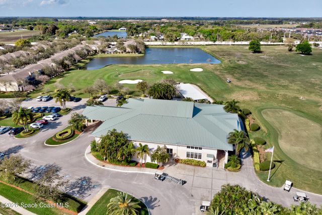 1660 Pointe W Way, Vero Beach, FL 32966