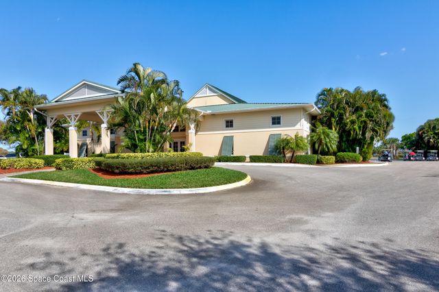 1660 Pointe W Way, Vero Beach, FL 32966