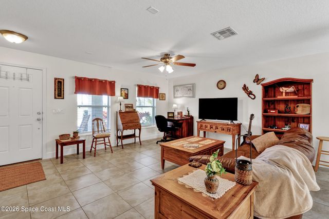 1660 Pointe W Way, Vero Beach, FL 32966