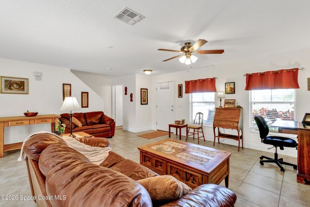 1660 Pointe W Way, Vero Beach, FL 32966
