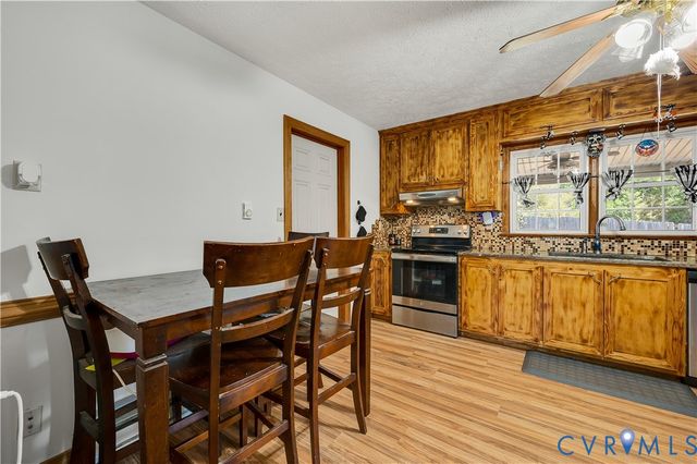 100 N Grove Ave, Highland Springs, VA 23075