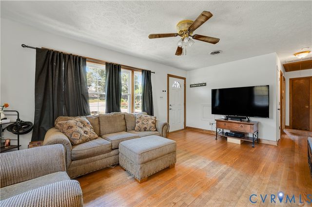 100 N Grove Ave, Highland Springs, VA 23075