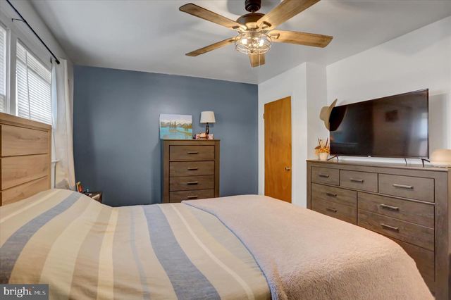 20 SURREY DRIVE, Chambersburg, PA 17201