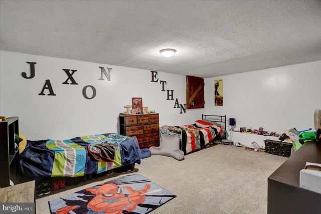 20 SURREY DRIVE, Chambersburg, PA 17201