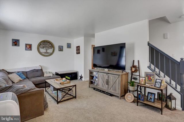 20 SURREY DRIVE, Chambersburg, PA 17201