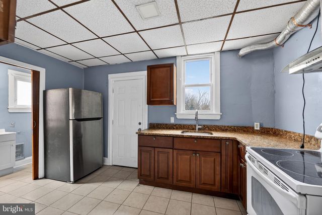 1733 ELMWOOD AVE, Folcroft, PA 19032