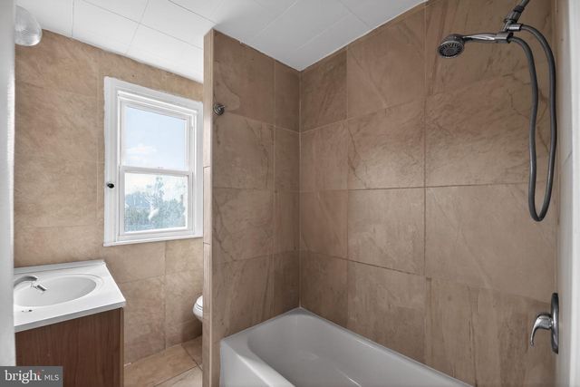 1733 ELMWOOD AVE, Folcroft, PA 19032