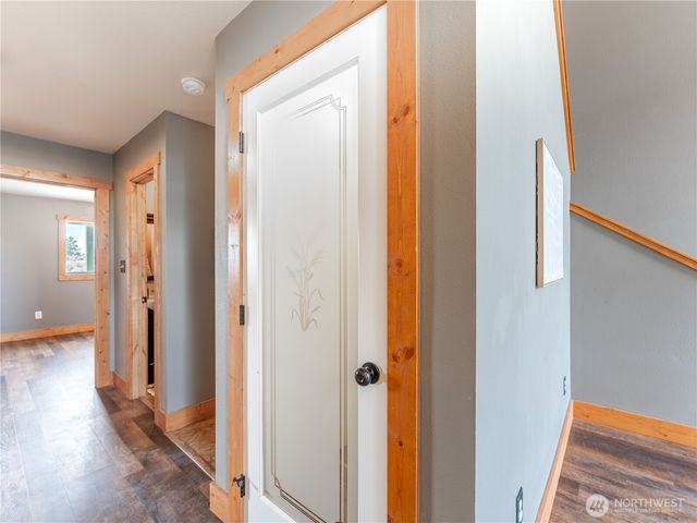 117 Hummingbird Road, East Wenatchee, WA 98802