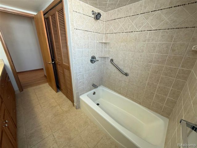 14850 Gould Road, Allenton, MI 48002