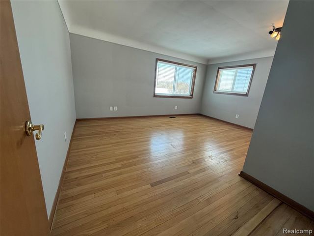 14850 Gould Road, Allenton, MI 48002