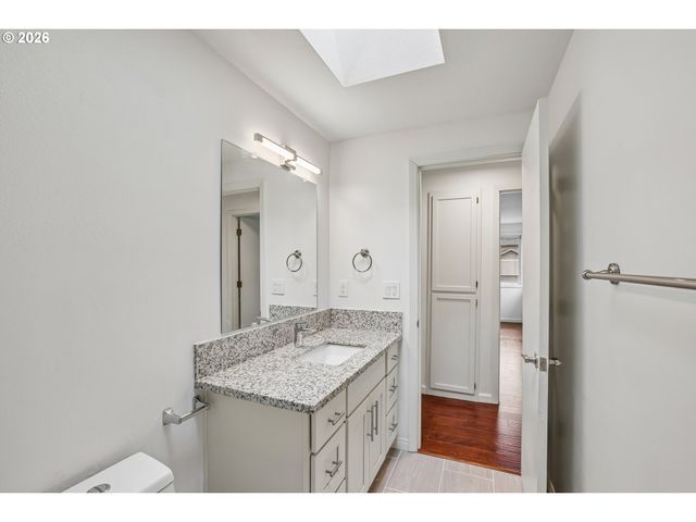 17770 Nw CHEMEKETA Ct, Portland, OR 97229