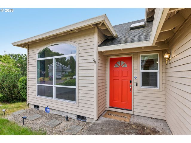 17770 Nw CHEMEKETA Ct, Portland, OR 97229