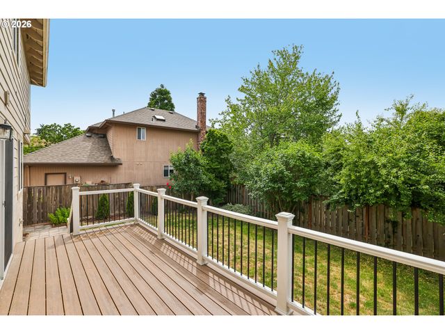 17770 Nw CHEMEKETA Ct, Portland, OR 97229