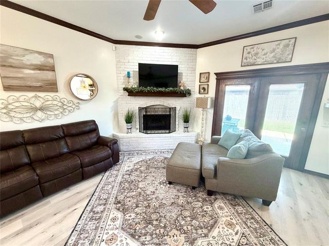 505 Swingman Road, Yukon, OK 73099
