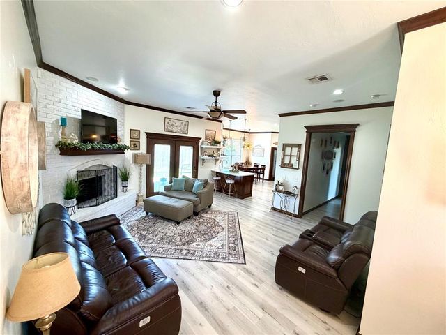 505 Swingman Road, Yukon, OK 73099